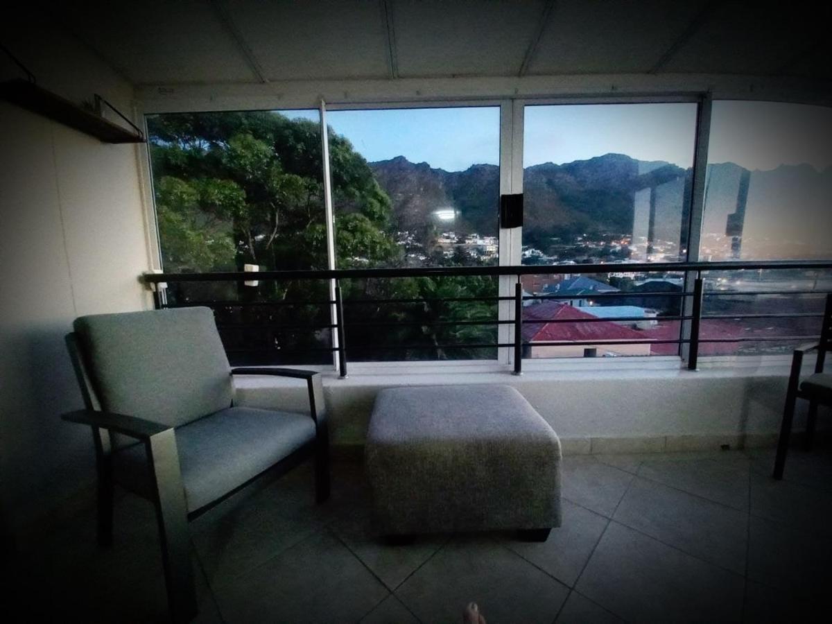 Bay-Side Apartment, Gordon'S Bay Екстериор снимка