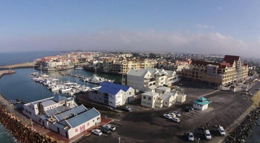 Bay-Side Apartment, Gordon'S Bay Екстериор снимка